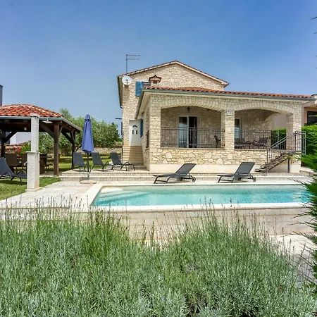 Gordana Castelliere Villa *