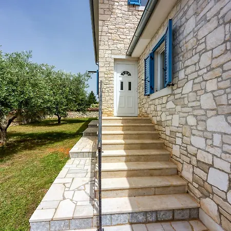 Villa Gordana Castelliere Kastelir