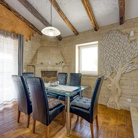 Villa Gordana Castelliere *