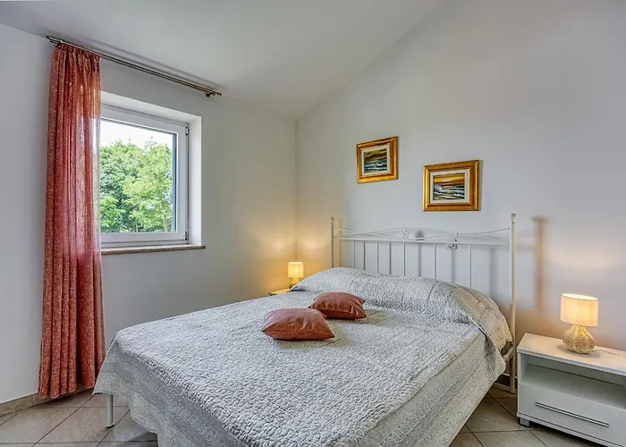 Gordana Castelliere Villa Kaštelir