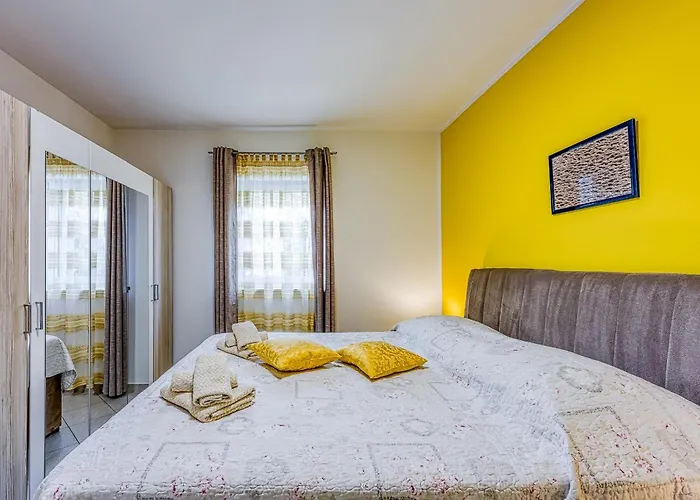 Gordana Castelliere Villa *