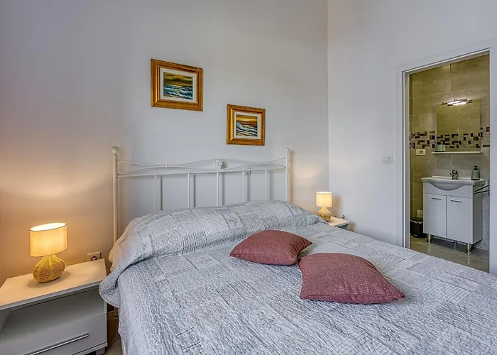 Gordana Castelliere Villa *